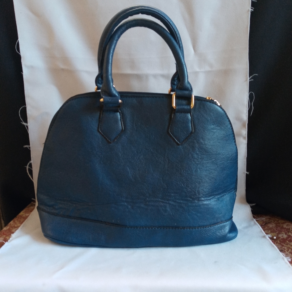 Handbag - Picture 2 of 2